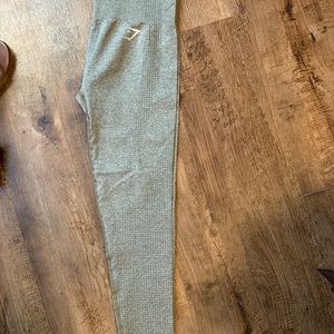 Gymshark workout vital seamless leggings.